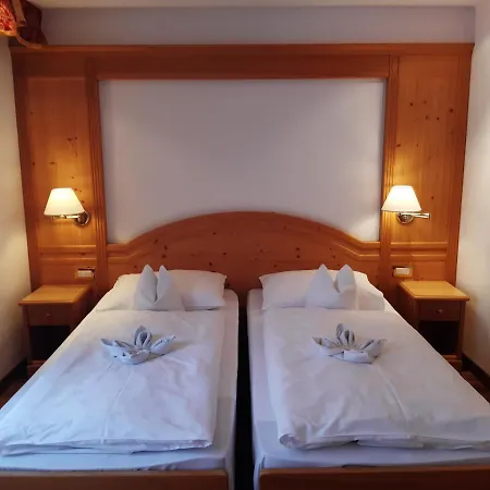 Hotel Garni Franca 3*