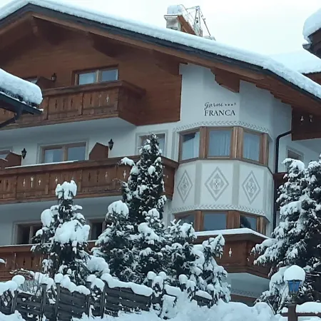 Garni Franca Hotell 3*