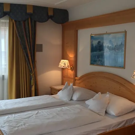 Hotel Garni Franca 3*